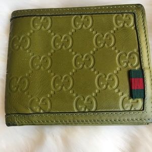 ‼️Gucci men’s wallet olive green leather‼️